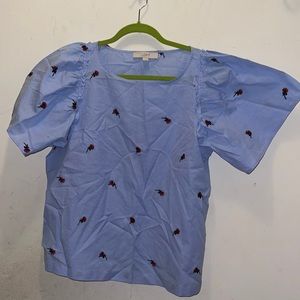 Loft size L embellished shirt sleeve shirt with embroidered red flowers 🌺